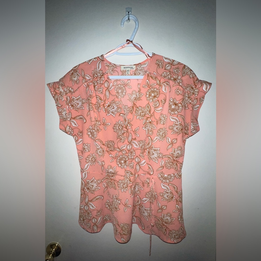 Coral fit and flare top
